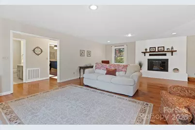 228 Raintree Drive, Hendersonville, NC 28791 - Photo 7