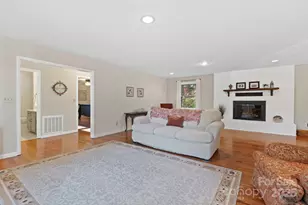 228 Raintree Dr, Hendersonville, NC 28791 - Photo 7