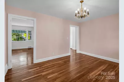 1618 Kensington Road, Hendersonville, NC 28791 - Photo 9