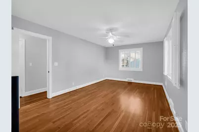 1618 Kensington Road, Hendersonville, NC 28791 - Photo 19