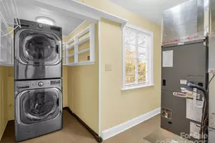 1618 Kensington Rd, Hendersonville, NC 28791 - Photo 15