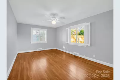 1618 Kensington Road, Hendersonville, NC 28791 - Photo 17