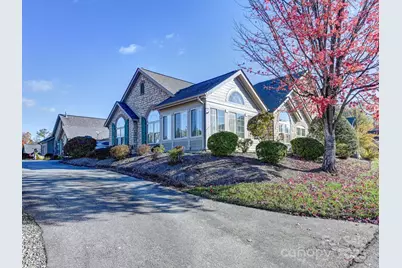 44 Braeburn Way, Flat Rock, NC 28731 - Photo 3