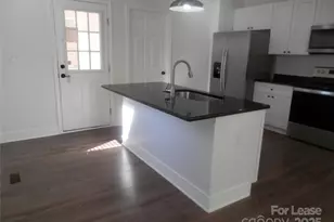 1712 Washington Ave, Charlotte, NC 28216 - Photo 7