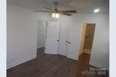 1712 Washington Avenue, Charlotte, NC 28216 - Photo 17