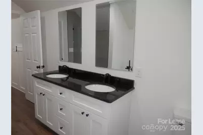 1712 Washington Avenue, Charlotte, NC 28216 - Photo 27