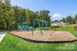 4150 Eastover Glen, Charlotte, NC 28269 - Photo 17