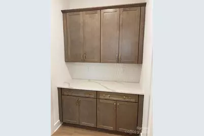 4150 Eastover Glen #323, Charlotte, NC 28269 - Photo 3