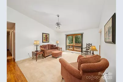 105 Goldfinch Lane, Asheville, NC 28803 - Photo 15