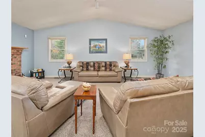 105 Goldfinch Lane, Asheville, NC 28803 - Photo 7