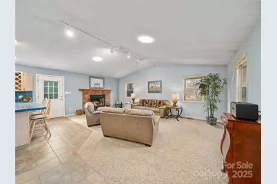 105 Goldfinch Lane, Asheville, NC 28803 - Photo 5