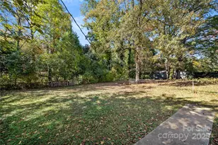 4838 Hidden Valley Rd, Charlotte, NC 28213 - Photo 19
