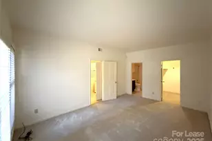 1016 Queens Rd, Charlotte, NC 28207 - Photo 11