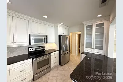 1016 Queens Road #A, Charlotte, NC 28207 - Photo 5