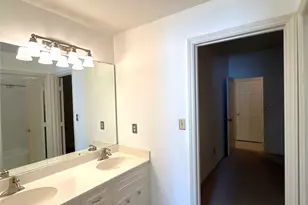 1016 Queens Rd, Charlotte, NC 28207 - Photo 15