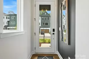 921 Archway Ln, Charlotte, NC 28217 - Photo 17