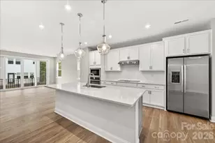921 Archway Ln, Charlotte, NC 28217 - Photo 13