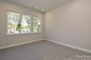 921 Archway Ln, Charlotte, NC 28217 - Photo 13