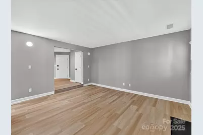 20115 Henderson Road #D, Cornelius, NC 28031 - Photo 7