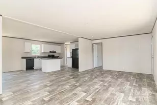 436 Taylorsville Mfg Rd, Taylorsville, NC 28681 - Photo 5