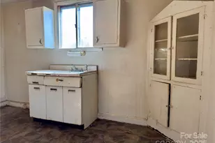 658 Emma Rd, Asheville, NC 28806 - Photo 13