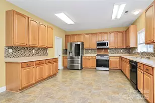 7827 Kuck Rd, Mint Hill, NC 28227 - Photo 13