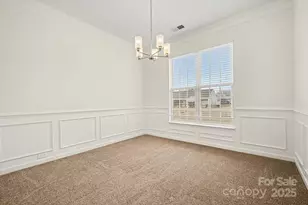 11935 Misty Pine Ct, Charlotte, NC 28215 - Photo 9