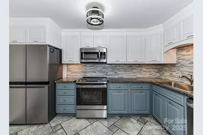 1300 Reece Road #111, Charlotte, NC 28209 - Photo 7