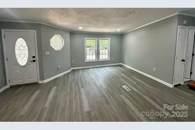 5458 Foxcroft Drive, Fort Lawn, SC 29714 - Photo 5