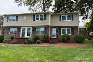 627 Cherry St, Statesville, NC 28677 - Photo 1