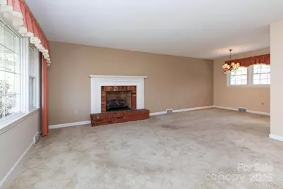 66 Gibson Road, Asheville, NC 28804 - Photo 3