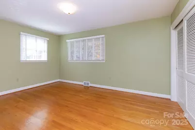 66 Gibson Road, Asheville, NC 28804 - Photo 13