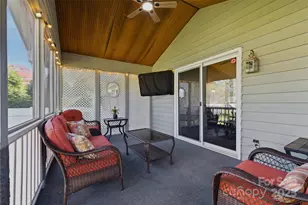 489 14th Ave Dr NE, Hickory, NC 28601 - Photo 15