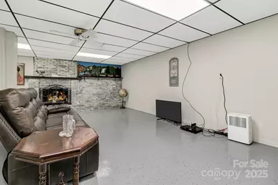 44 Tuttle Road, Hendersonville, NC 28792 - Photo 31