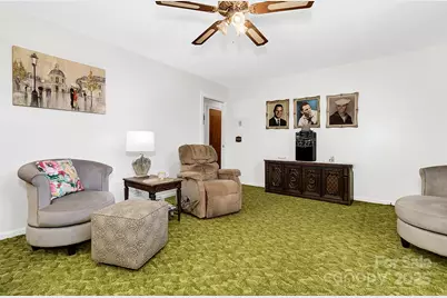 44 Tuttle Road, Hendersonville, NC 28792 - Photo 13