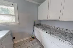 419 Webster Pl, Charlotte, NC 28209 - Photo 23