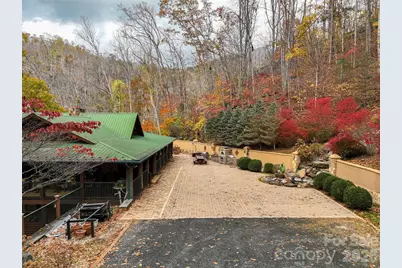 90 Rogers Creek Drive, Bakersville, NC 28705 - Photo 11