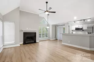 2500 Cranbrook Ln, Charlotte, NC 28207 - Photo 1