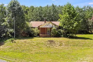 211 Luckadoo Rd, Bostic, NC 28018 - Photo 23