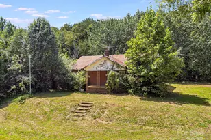 211 Luckadoo Rd, Bostic, NC 28018 - Photo 9