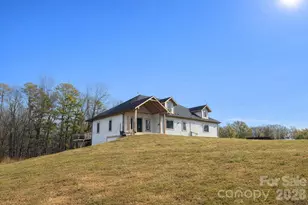 424 Rollingbrook Rd, Kings Mountain, NC 28086 - Photo 1