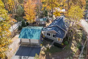 189 Friendly Cir, Saluda, NC 28773 - Photo 5