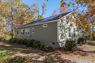 189 Friendly Cir, Saluda, NC 28773 - Photo 37