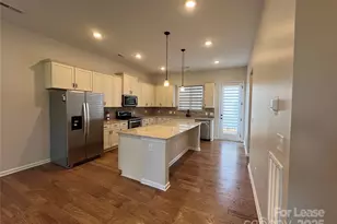 1042 Bexton St, Charlotte, NC 28273 - Photo 5