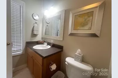 1350 21st Avenue NE, Hickory, NC 28601 - Photo 21