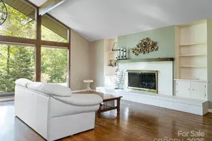 412 W Browning Rd, Hendersonville, NC 28791 - Photo 7