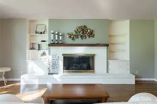 412 W Browning Rd, Hendersonville, NC 28791 - Photo 9