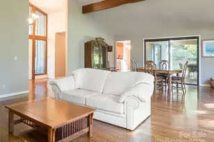 412 W Browning Rd, Hendersonville, NC 28791 - Photo 11