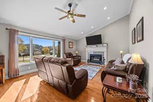 110 Captains Way, Troutman, NC 28166 - Photo 5