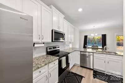 128 N Sina Street, Troutman, NC 28166 - Photo 3